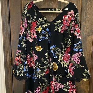 Brand new Roz & Ali dress